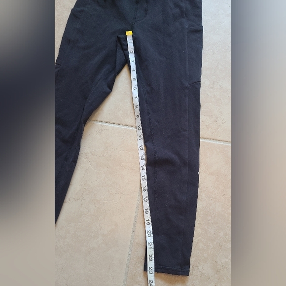 ALO Yoga Checkpoint Drawstring Leggings, Black, XS - Picture 4 of 10